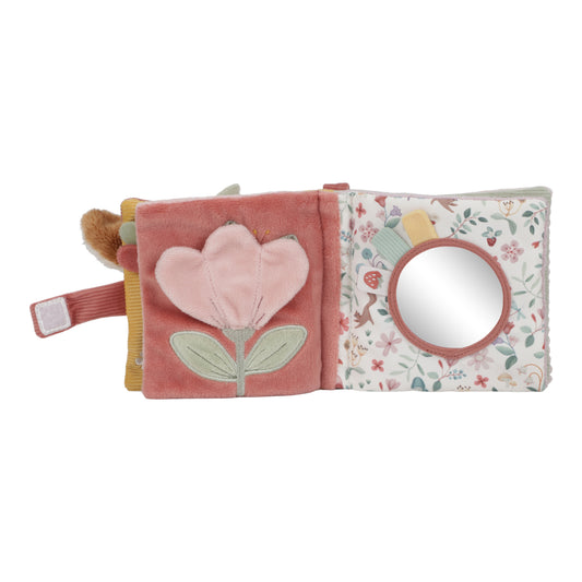 Petit livre d'activité - fairy garden