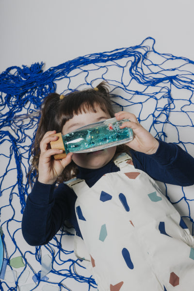 Bouteilles sensorielles - bleu phare et baleine