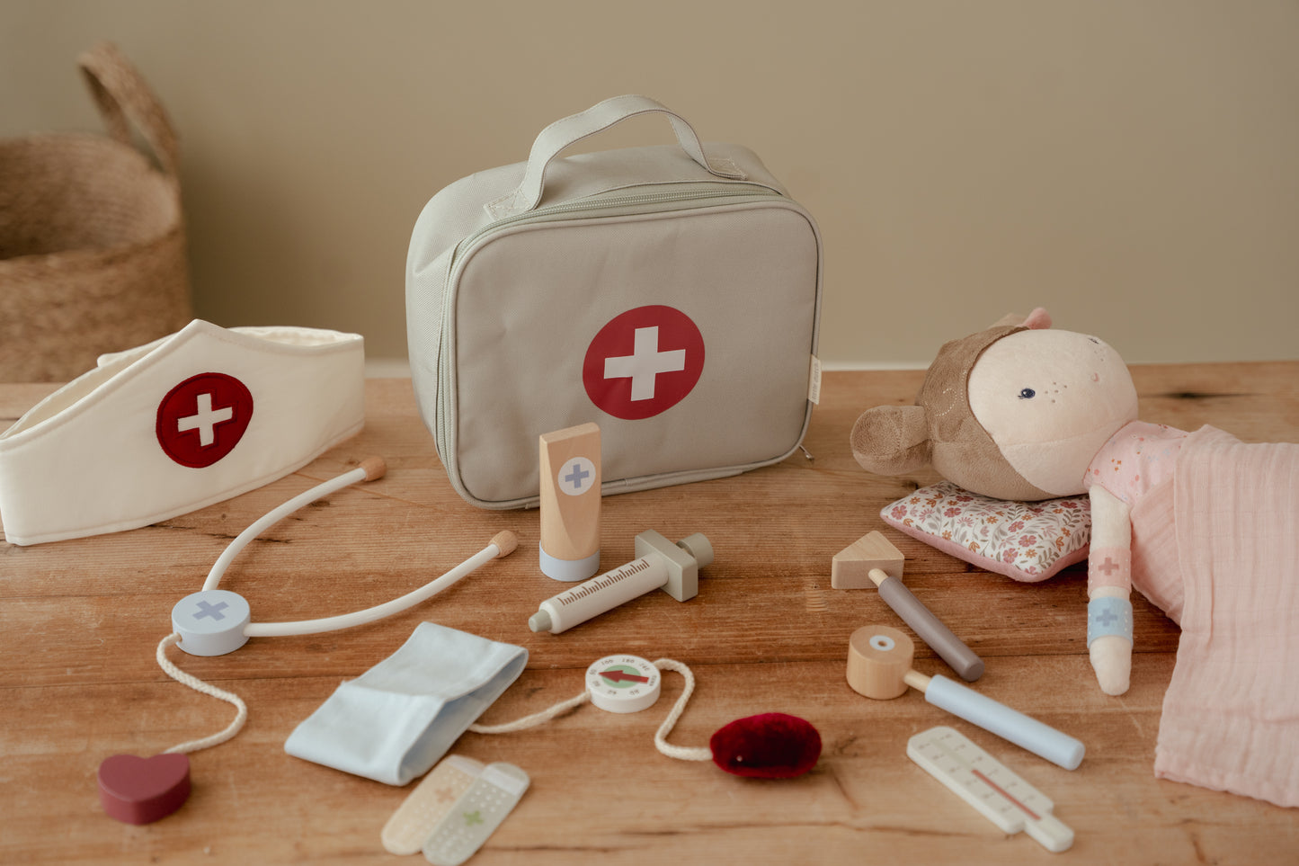 Mallette docteur en bois - Little Dutch