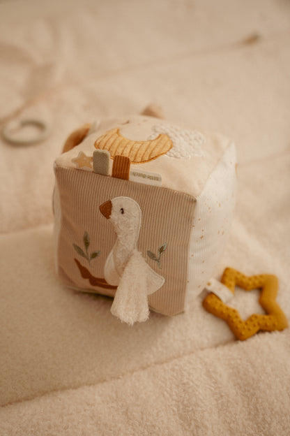 Cube d'activité en tissu - Little Dutch