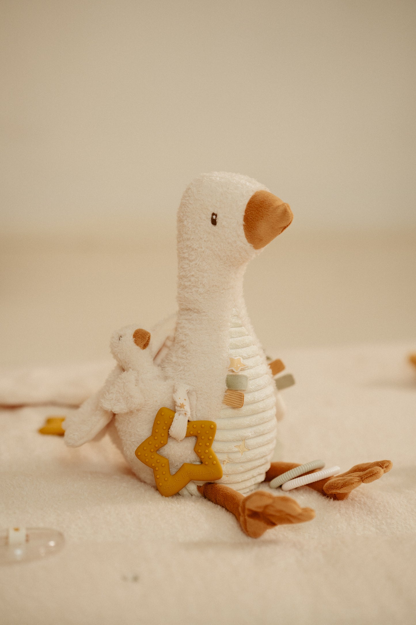 Peluche d'activité oie - Little Dutch