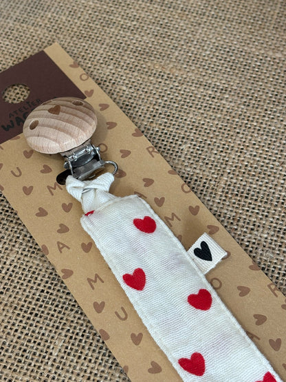 Attache tétine tissu - coeur rouge