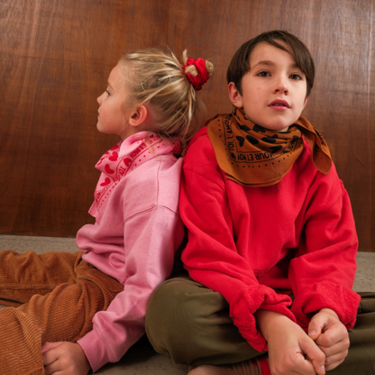 Foulard enfant - coeur marron noir