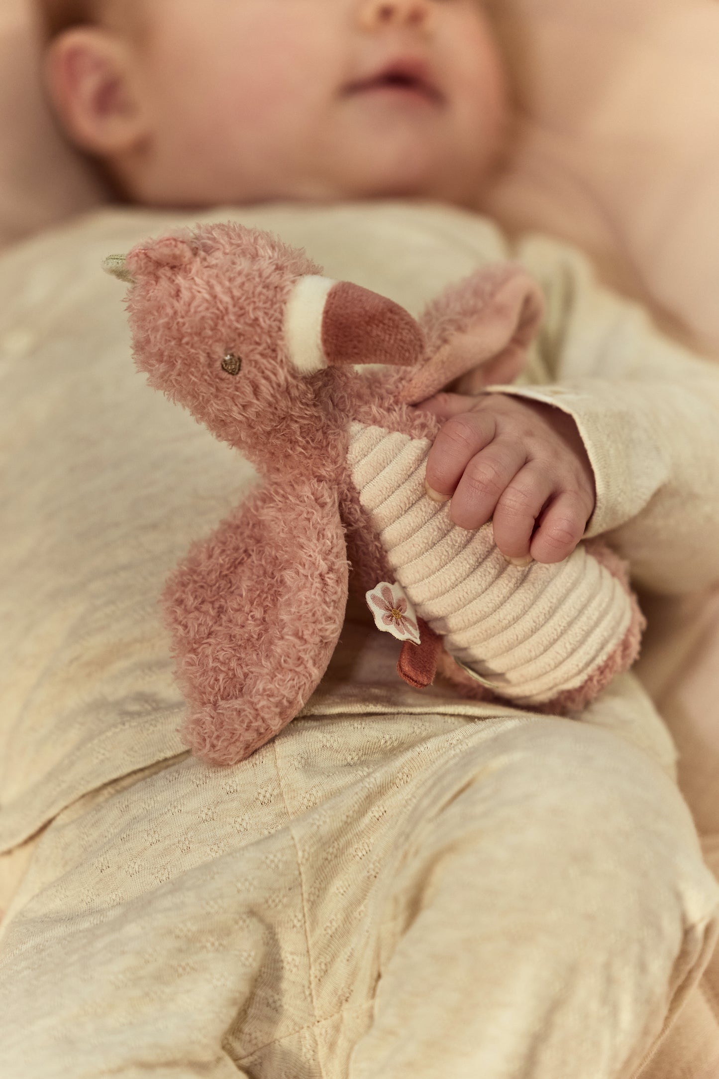 Hochet peluche flamant rose - safari